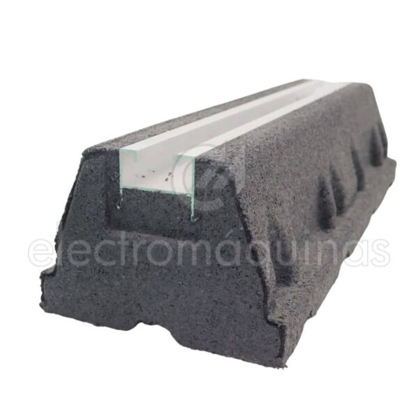 Suporte para unidade exterior de ar condicionado, para instalação no chão, com medidas 400x140x100 mm.