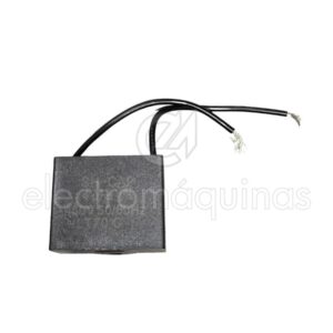 Condensador quadrado 4µF com fios referência 230604